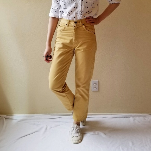 SOLD! Vintage Valentino High-Rise Yellow Jeans - Picture 8 of 8